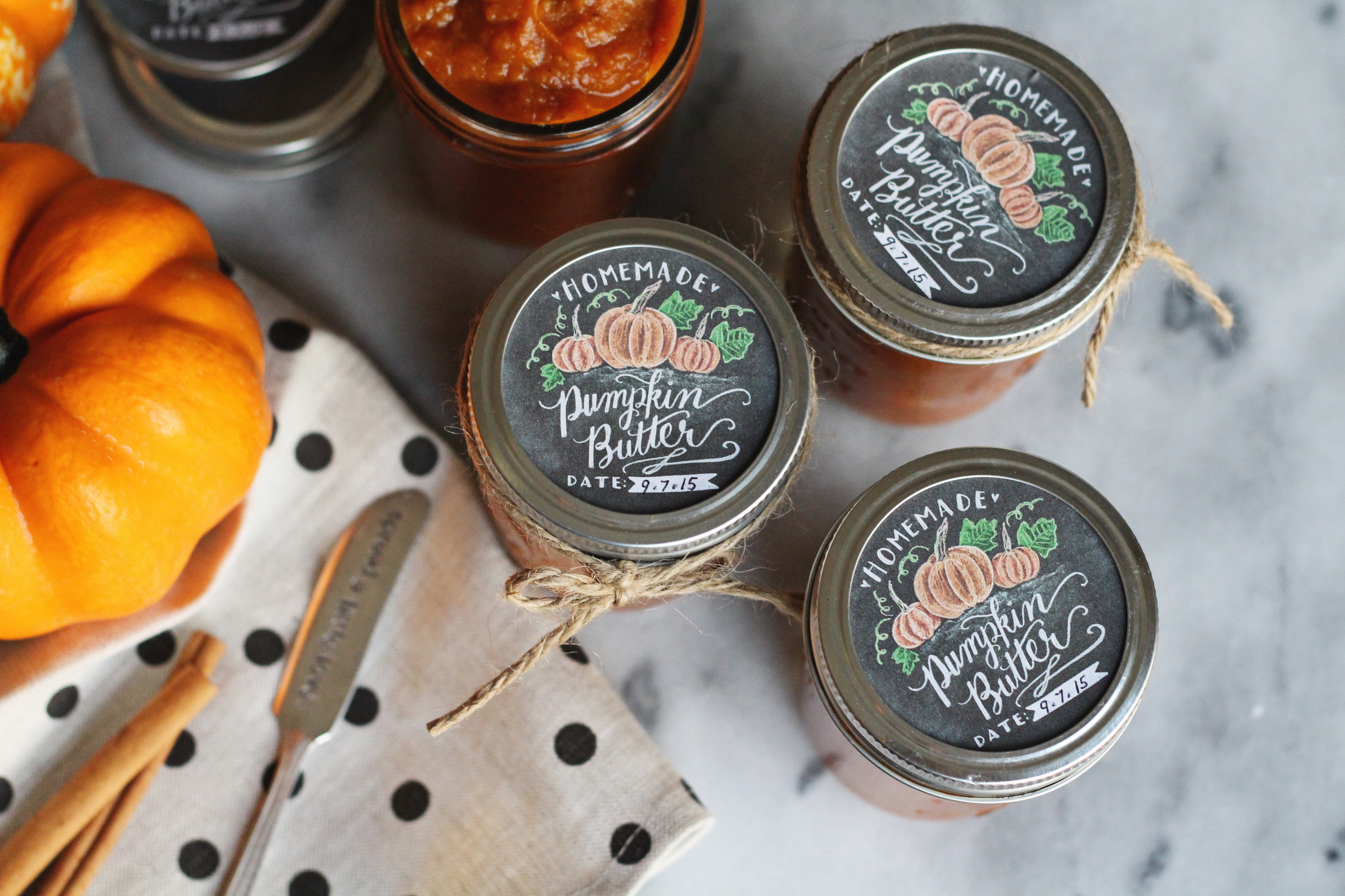 Chalkboard Canning & Freezer Labels by Lia Griffith  Free printable labels  & templates, label design @WorldLabel blog!